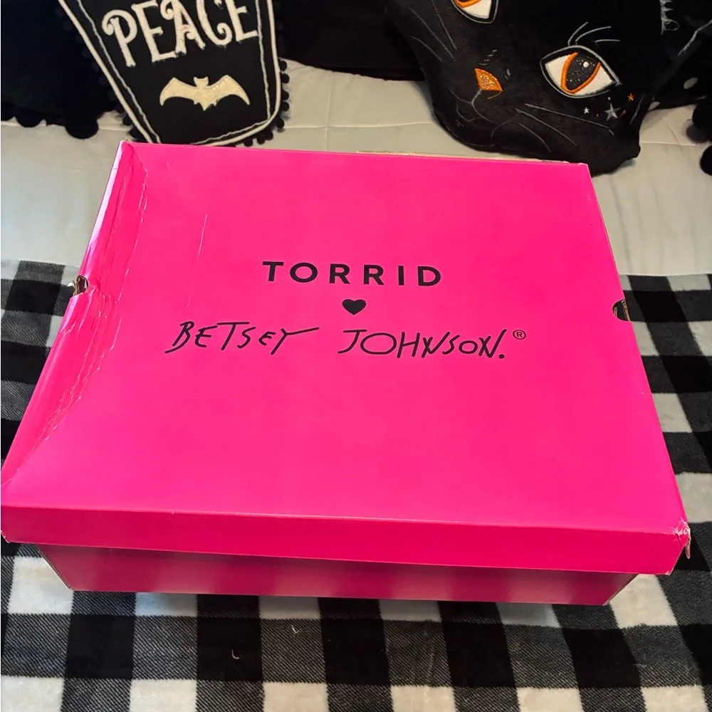 Betsey Johnson Torrid Plaid Platform Combat Boots Lace Up Zipper Side 7.5 Wide - Picture 9 of 12